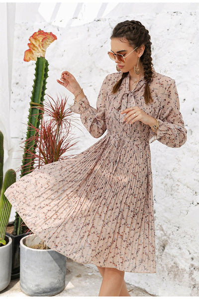 Vintage Virágos Ünnepi Ruha