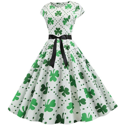 Vintage Fehér Pöttyös Virágos Lobogó Ruha