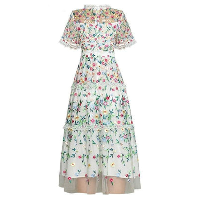 Fehér Modern Vintage Ruha