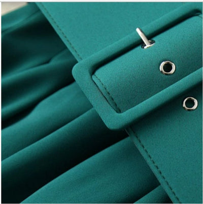 Vintage Minőségi Zöld Ruha