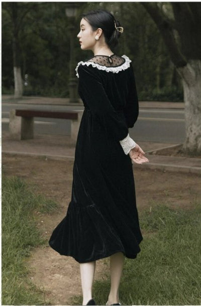 Fekete Szüreti 40-Es Évekbeli Out-Fit Ruha