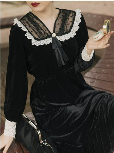 Fekete Szüreti 40-Es Évekbeli Out-Fit Ruha