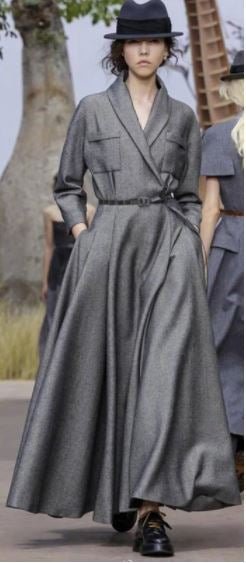 40-Es Évek Párizsi Ruha