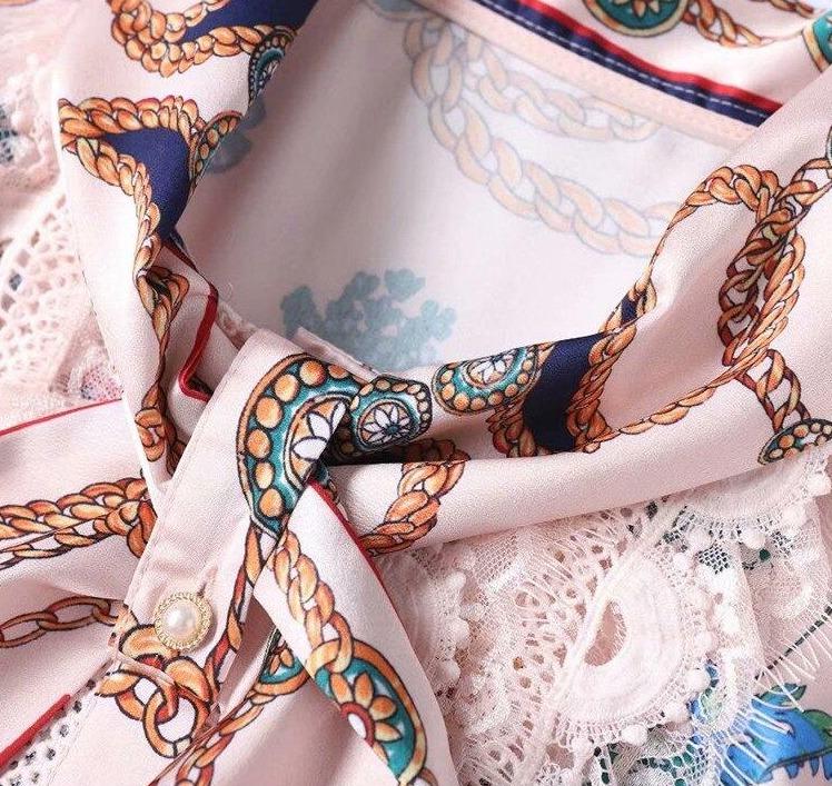 40-Es Évek Pillangós Galléros Ruha