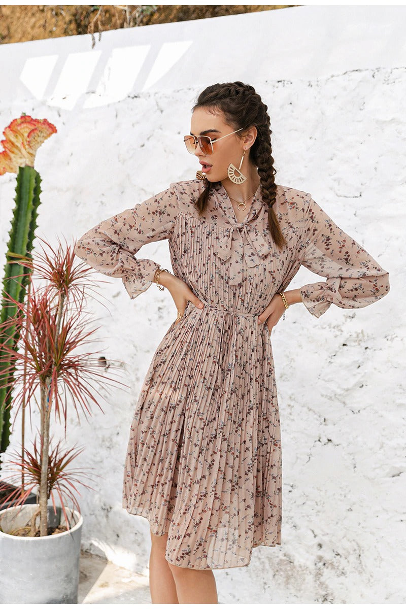 Vintage Virágos Ünnepi Ruha