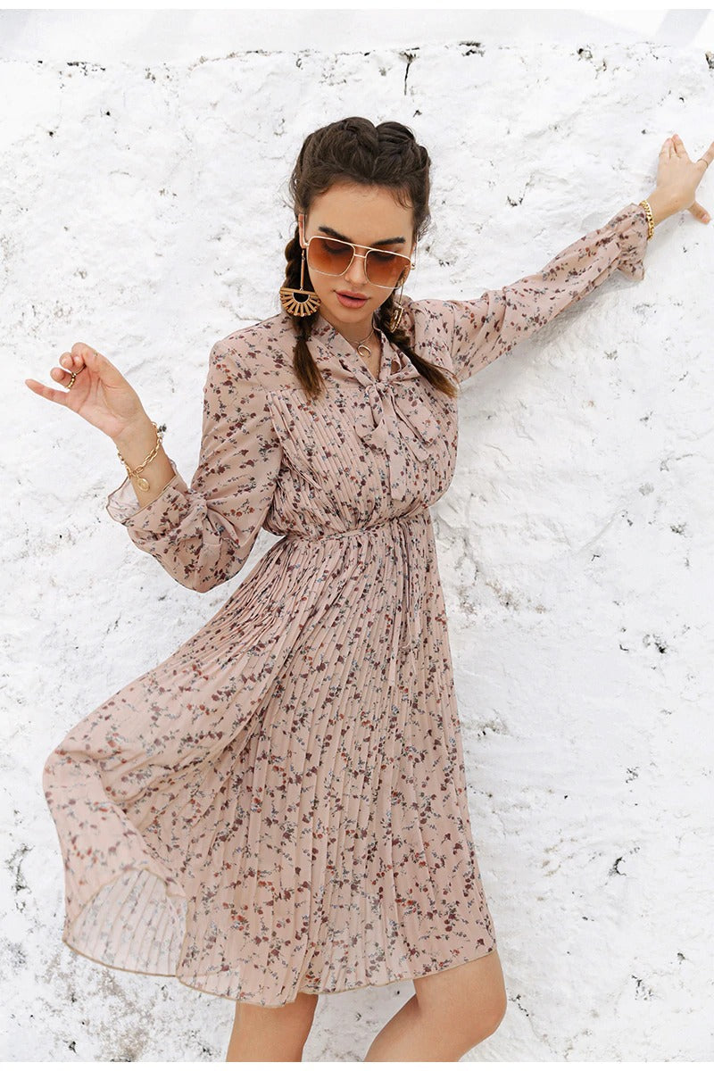 Vintage Virágos Ünnepi Ruha