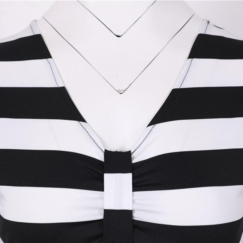 Retro Halloween Ruha Bordó