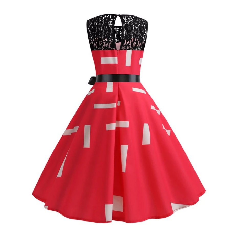 Vintage Trapéz Ruha Csipkegallérral