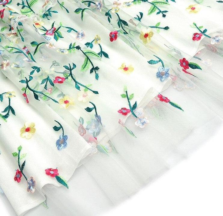 Fehér Modern Vintage Ruha