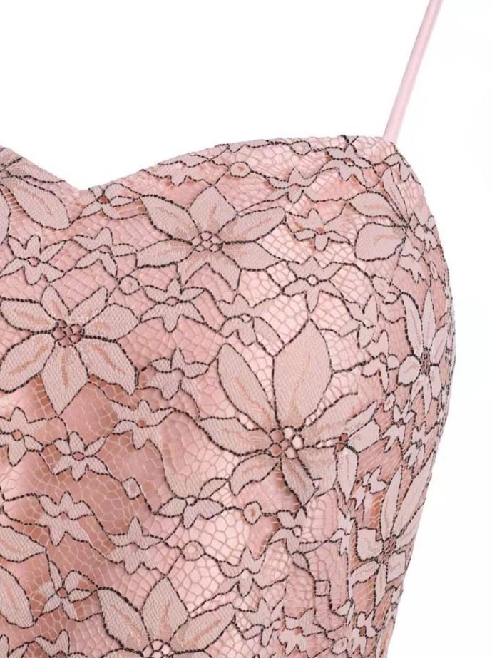 Vintage Rózsa Hímzéses Ruha